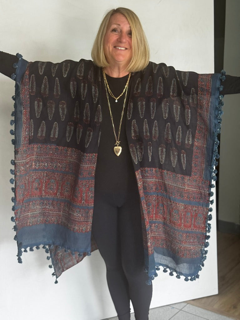 Organic Cotton Block Printed with Natural Dyes RUANA - RUC00011
