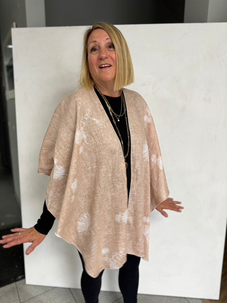 LINEN TRIANGLED RUANA - TRL11118