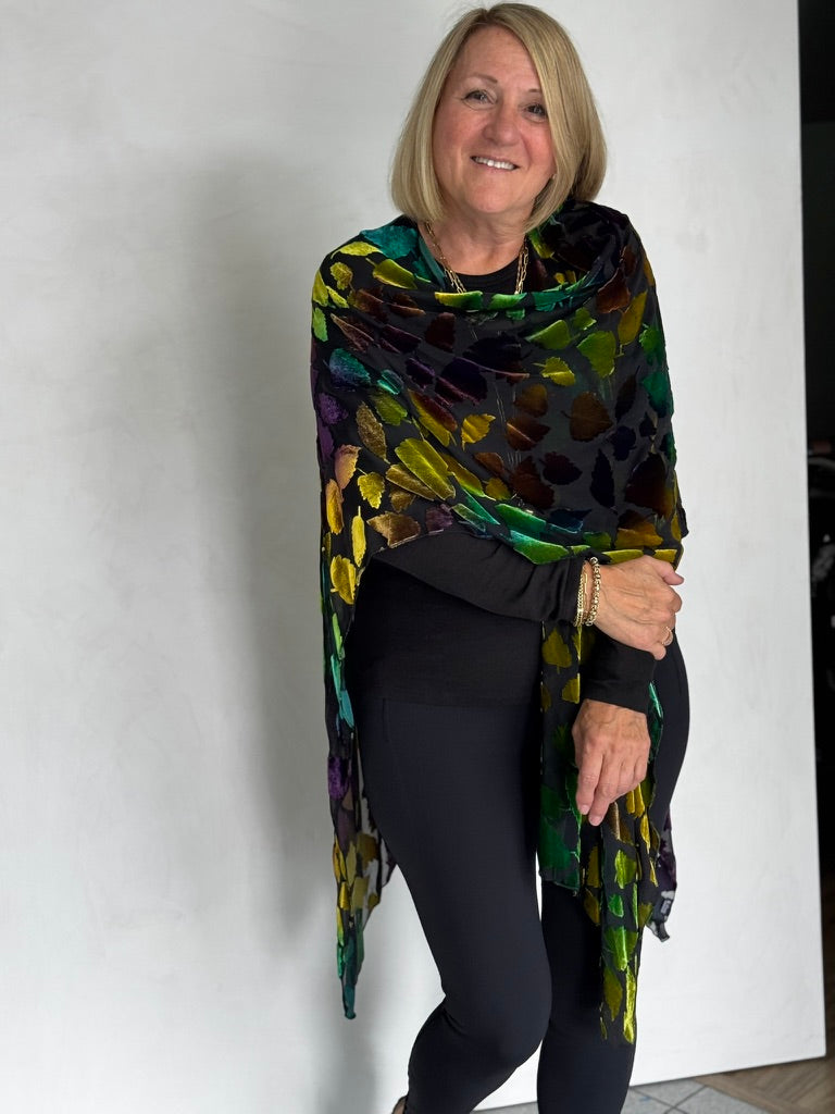 SILK VELVET BURNOUT RUANA - RUS11123