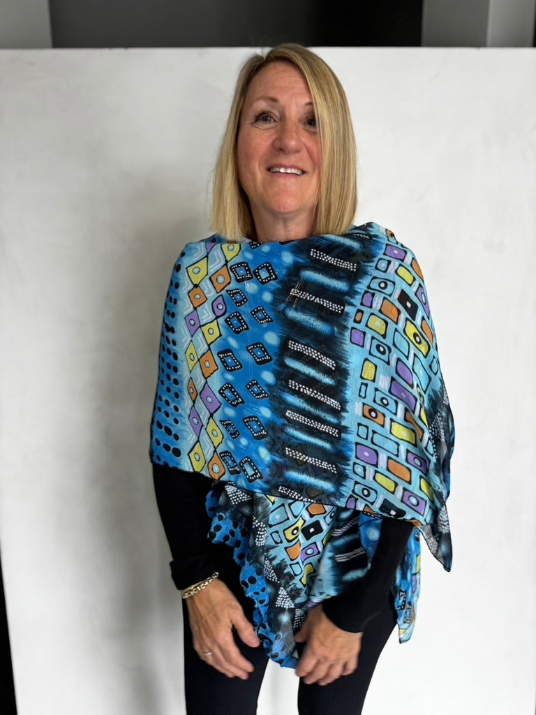 POLYESTER RUANA - JAP11114