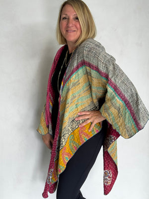 Vintage Recycled Cotton Kantha Triangled Ruana - TRVC710