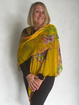 SILK TRIANGLED RUANA - TRS0004