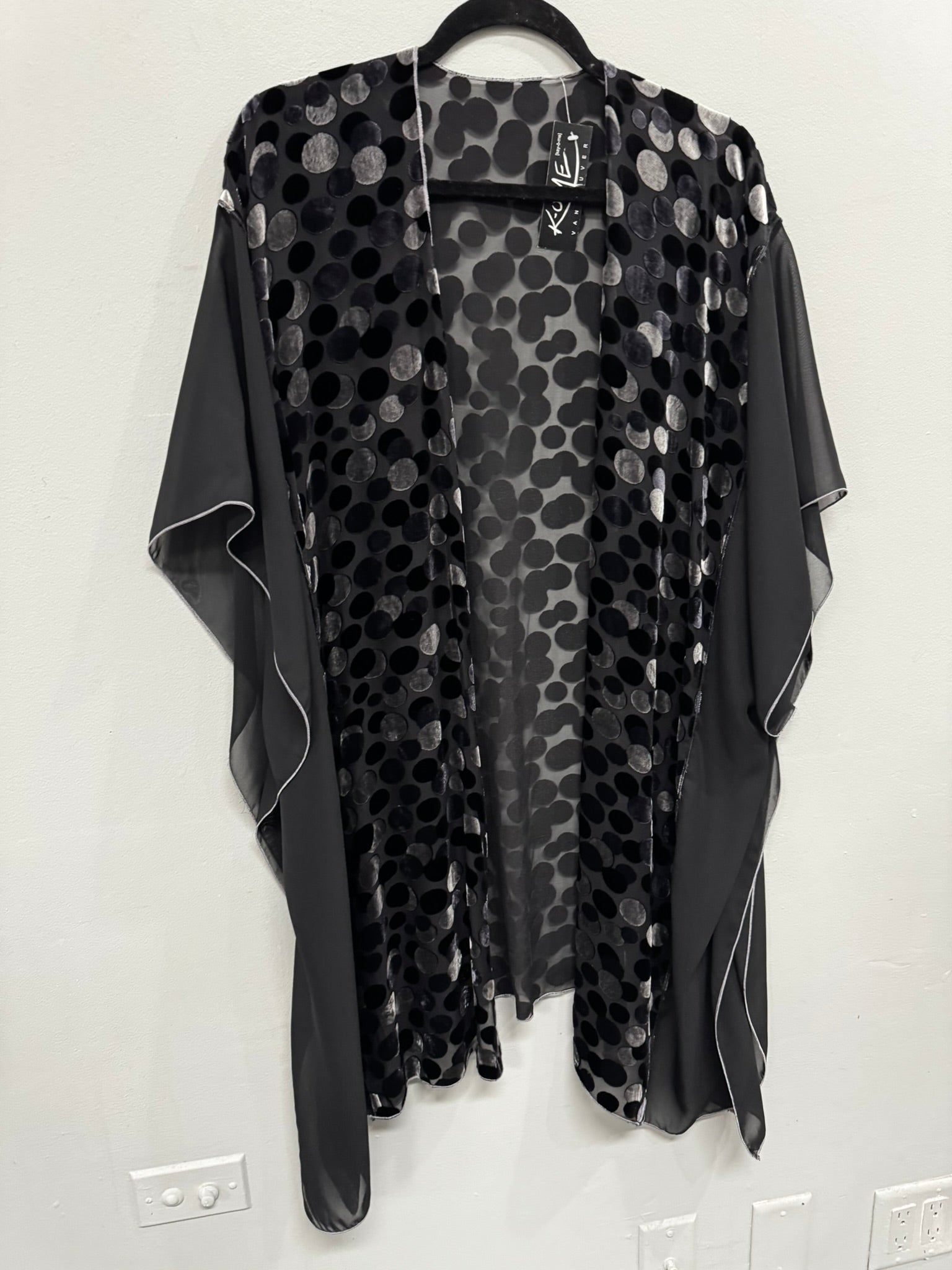 EXCLUSIVE SALE - $100 OFF if you buy 2 or more until Wednesday, Oct 29 - silk poncho  jas705