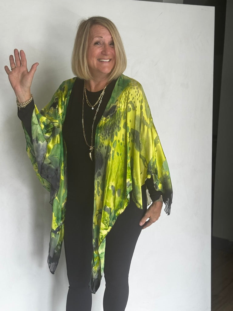 SILK RUANA - TRS722