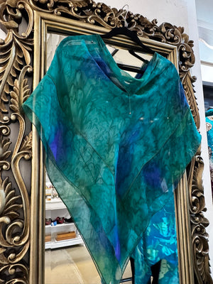 SILK TRIANGLE PONCHO - PO612