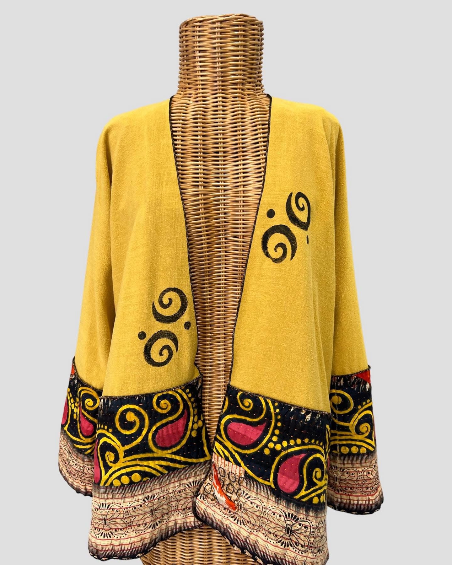 LINEN WITH VINTAGE COTTON AND HAND PAINTING - JALVCV10