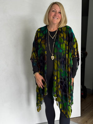 SILK VELVET BURNOUT RUANA - RUS11123