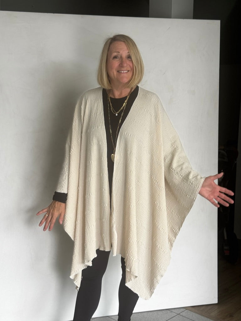POLYESTER RUANA - RUP0005