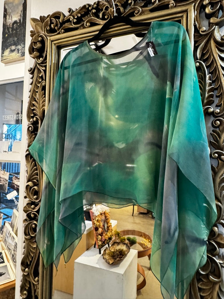 Silk Poncho - PO604
