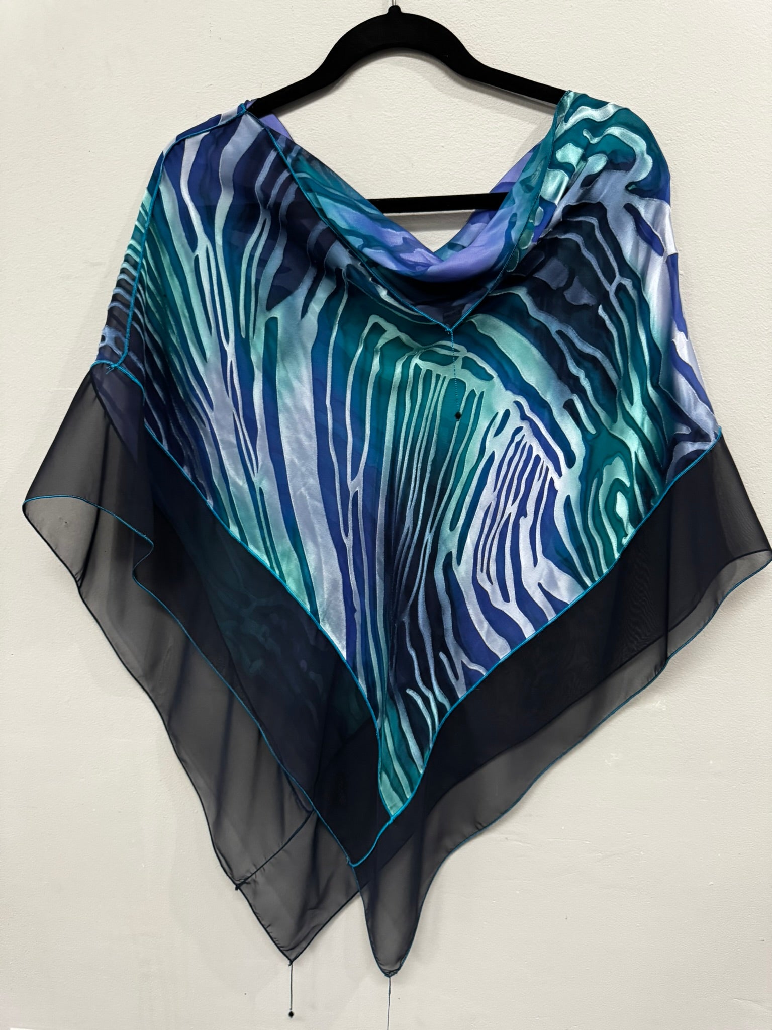 EXCLUSIVE SALE - $100 OFF if you buy 2 or more until Wednesday, Oct 29 - silk poncho 160442