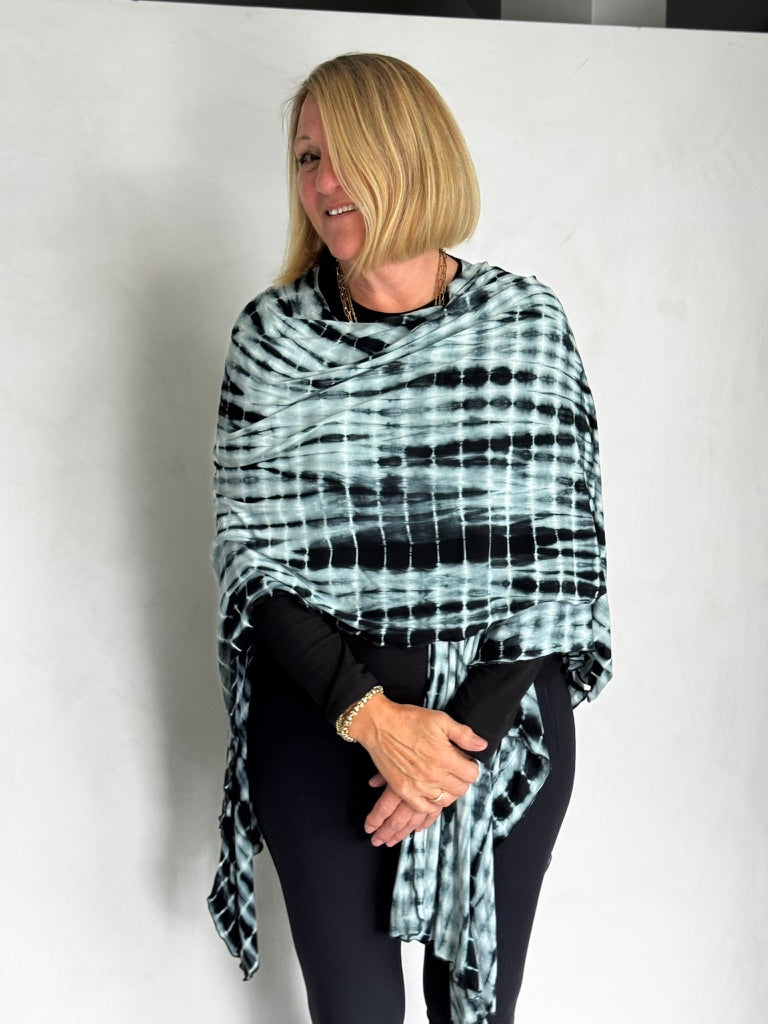 BAMBOO RUANA - RUB11121