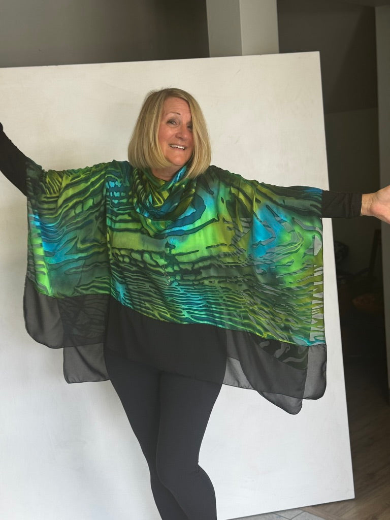 SILK PONCHO WITH SCARF AND TRIM - POS00014
