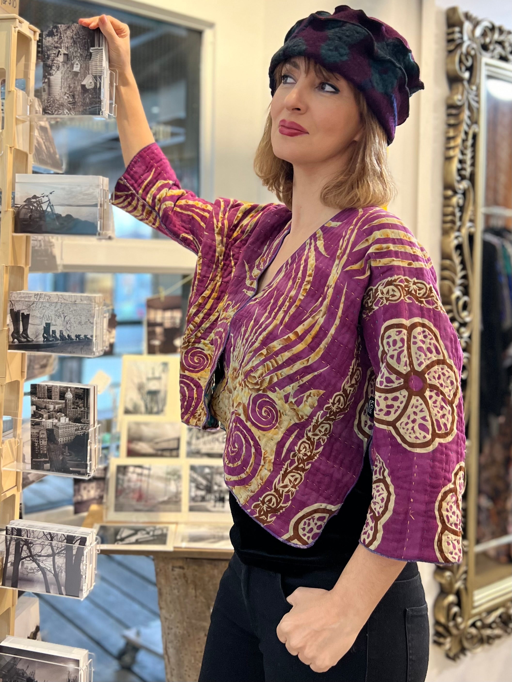 Sold out &nbsp;Reversible Kantha Jacket - JAVC257