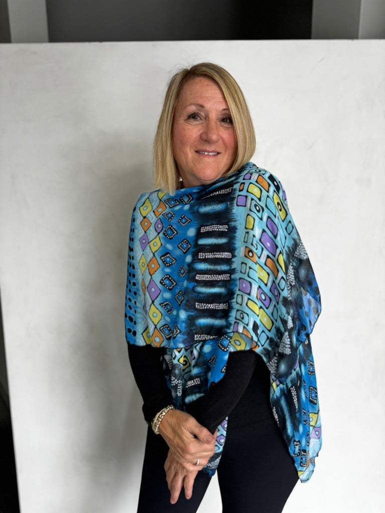 POLYESTER RUANA - JAP11114