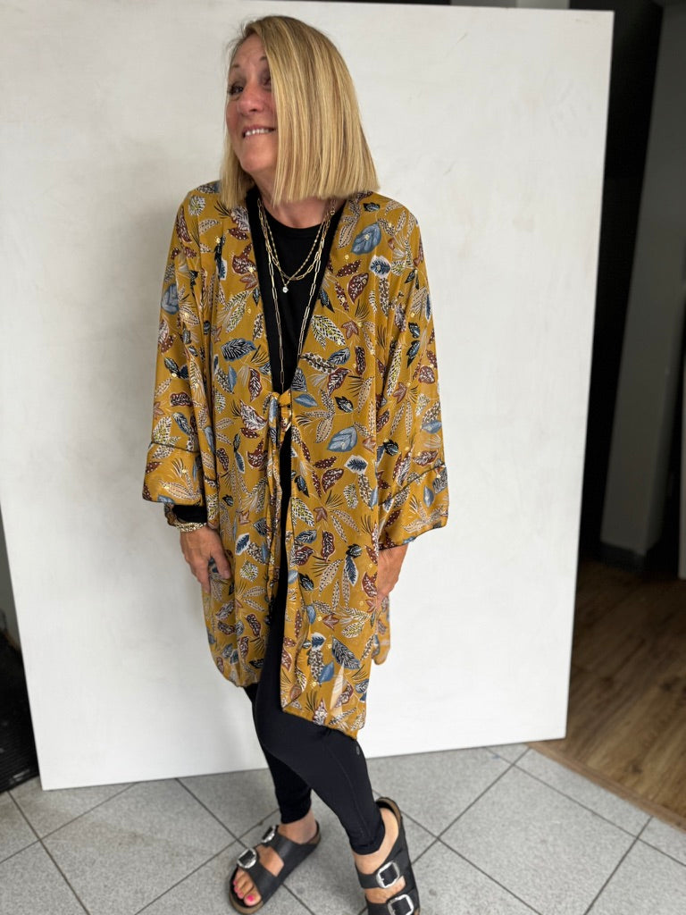 dead stock POLYESTER JACKET FOR A LARGER WOMAN (2X - 4X) -  jap0112