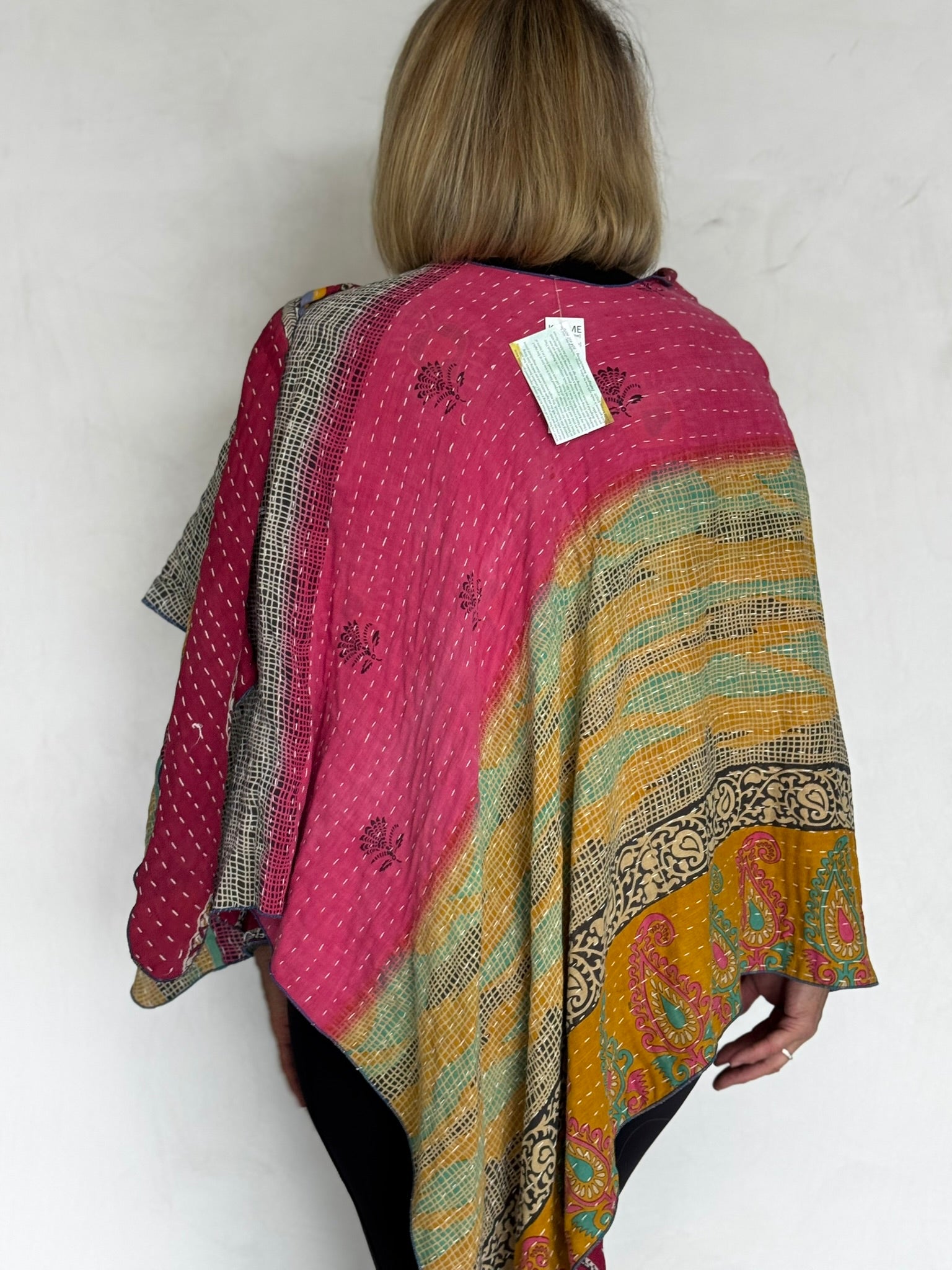 Vintage Recycled Cotton Kantha Triangled Ruana - TRVC710