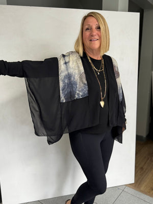 silk was hand dyed by Laurie Gray and I made this ruana - RUS11120