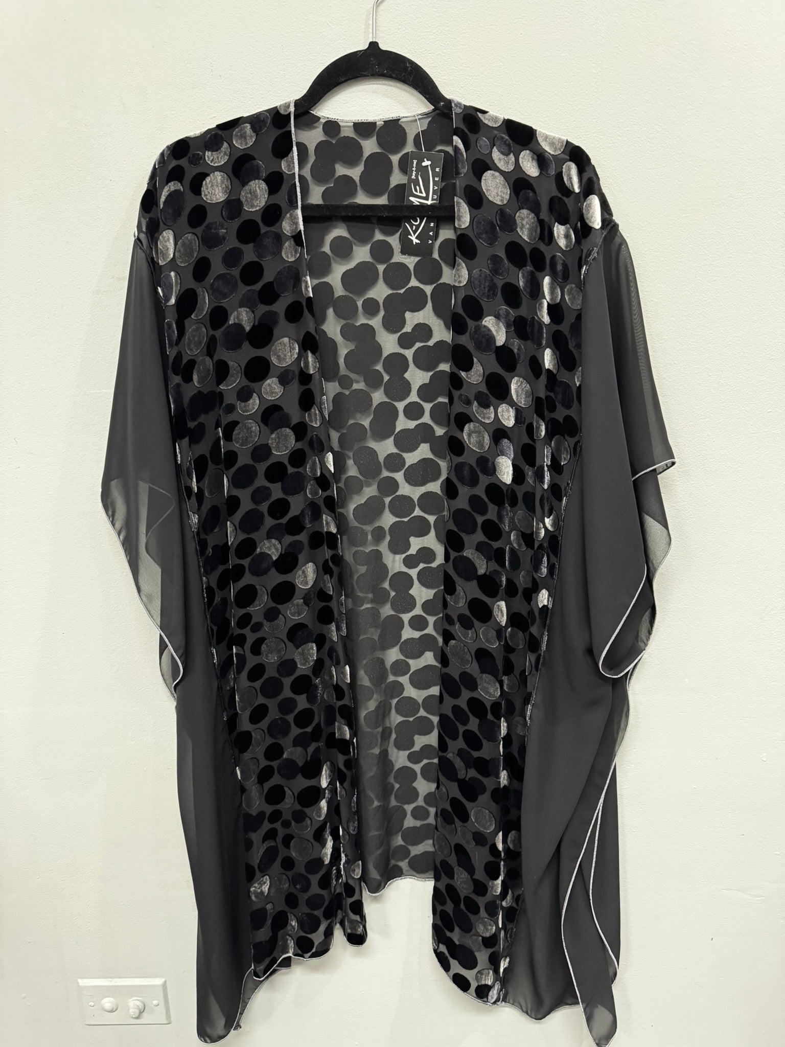 EXCLUSIVE SALE - $100 OFF if you buy 2 or more until Wednesday, Oct 29 - silk poncho  jas705