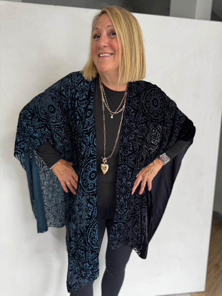 SILK VELVET BURN OUT RUANA - RUS1120