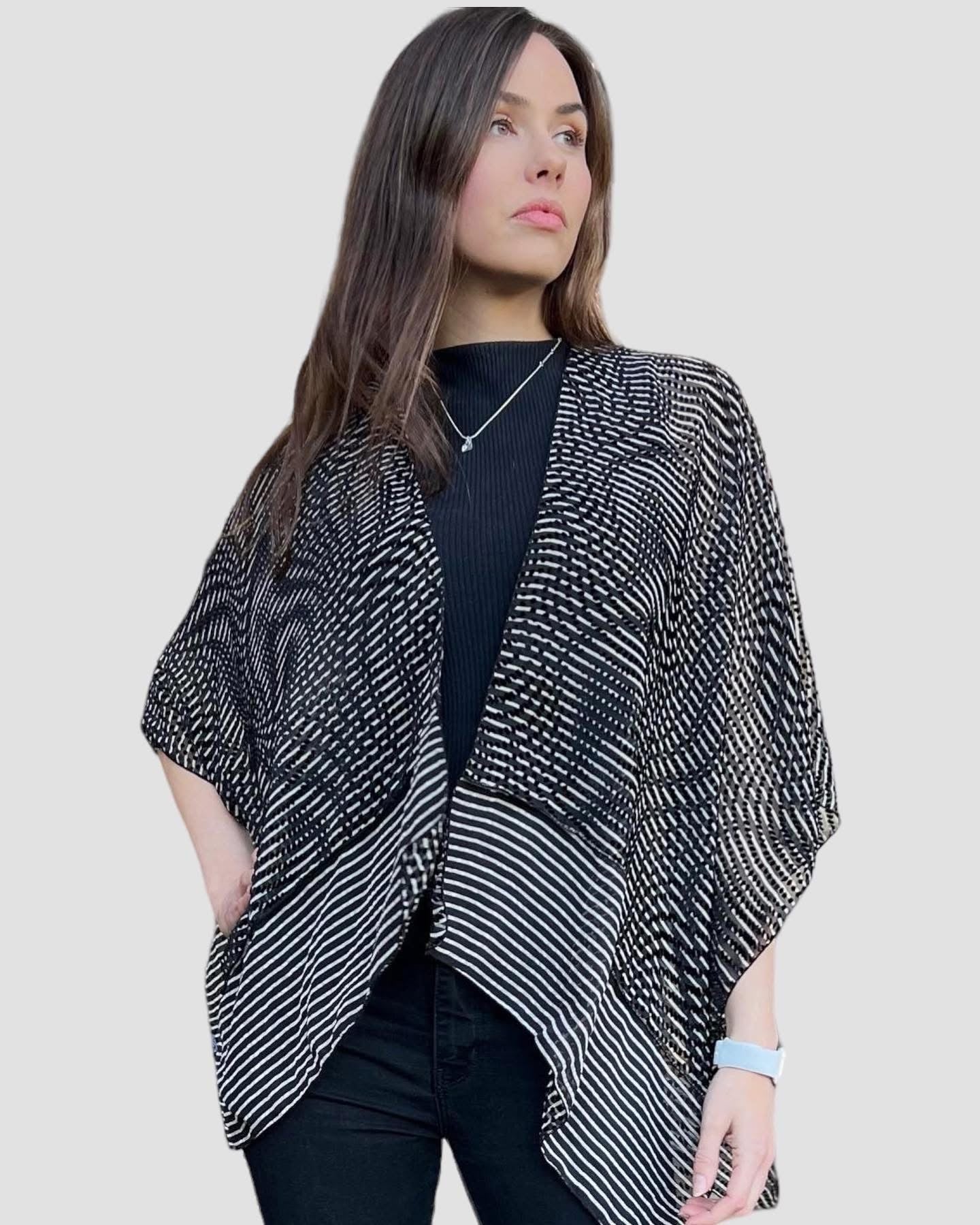 SILK BURN OUT VELVET RUANA REVERSIBLE - RUS1119