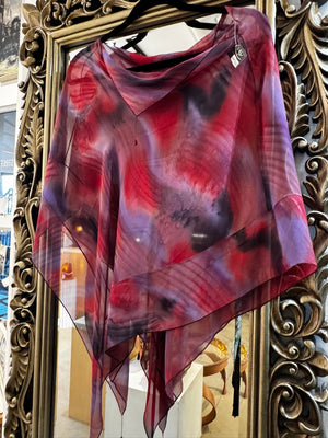 Silk Triangle Poncho = PO607