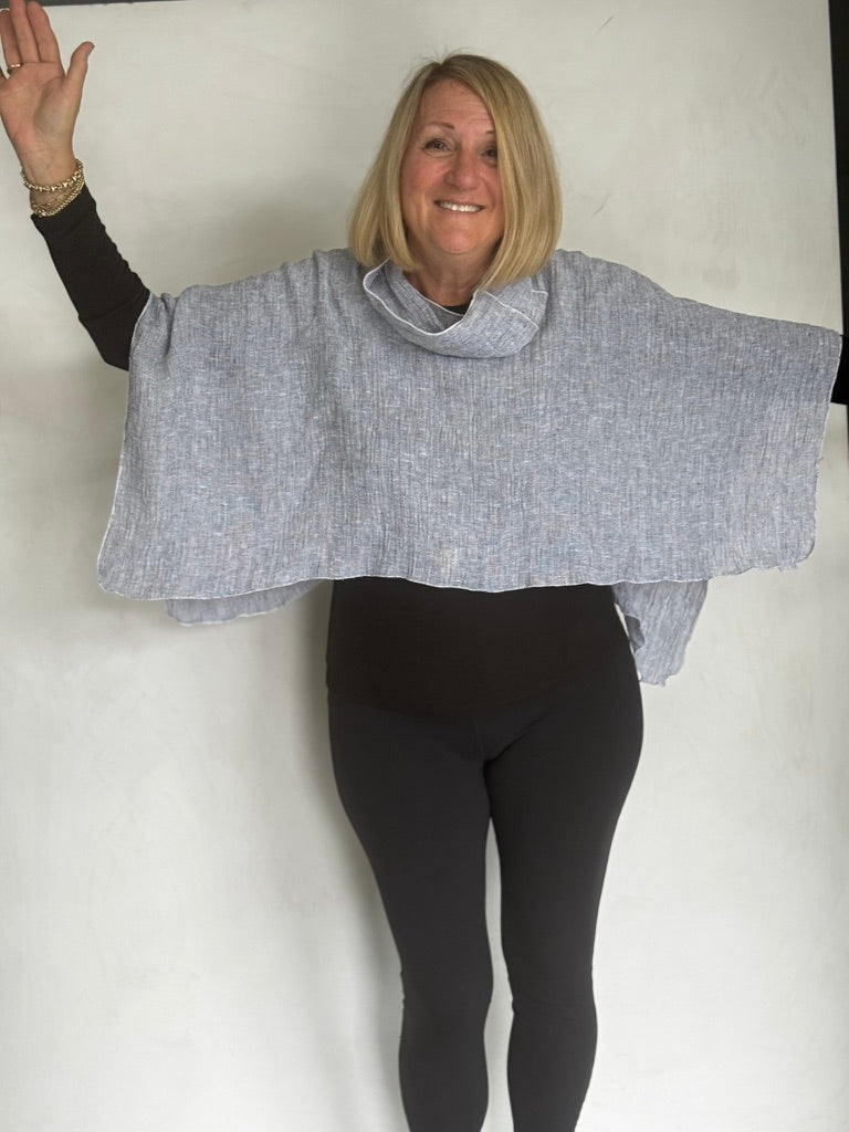 PONCHO WITH MATCHING SCARF LINEN - POL968