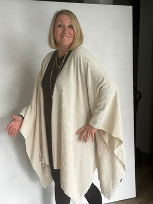 POLYESTER RUANA - RUP0005
