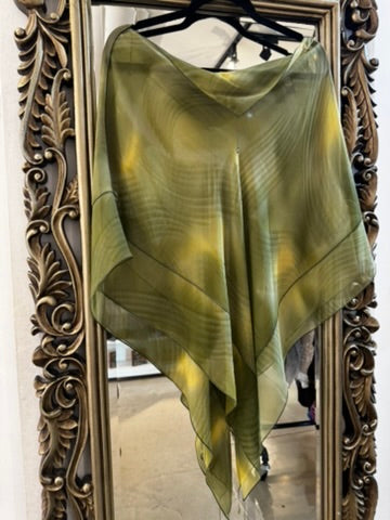 Silk Trinangle Poncho - PO602