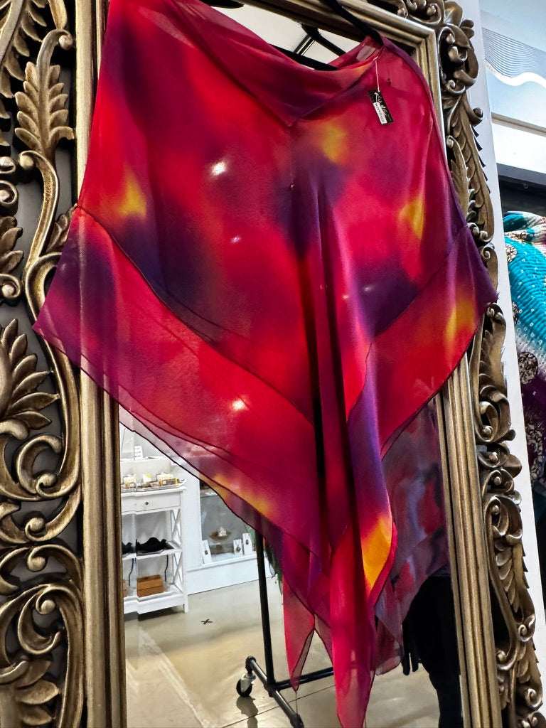 Silk Triangle Poncho. - PO606